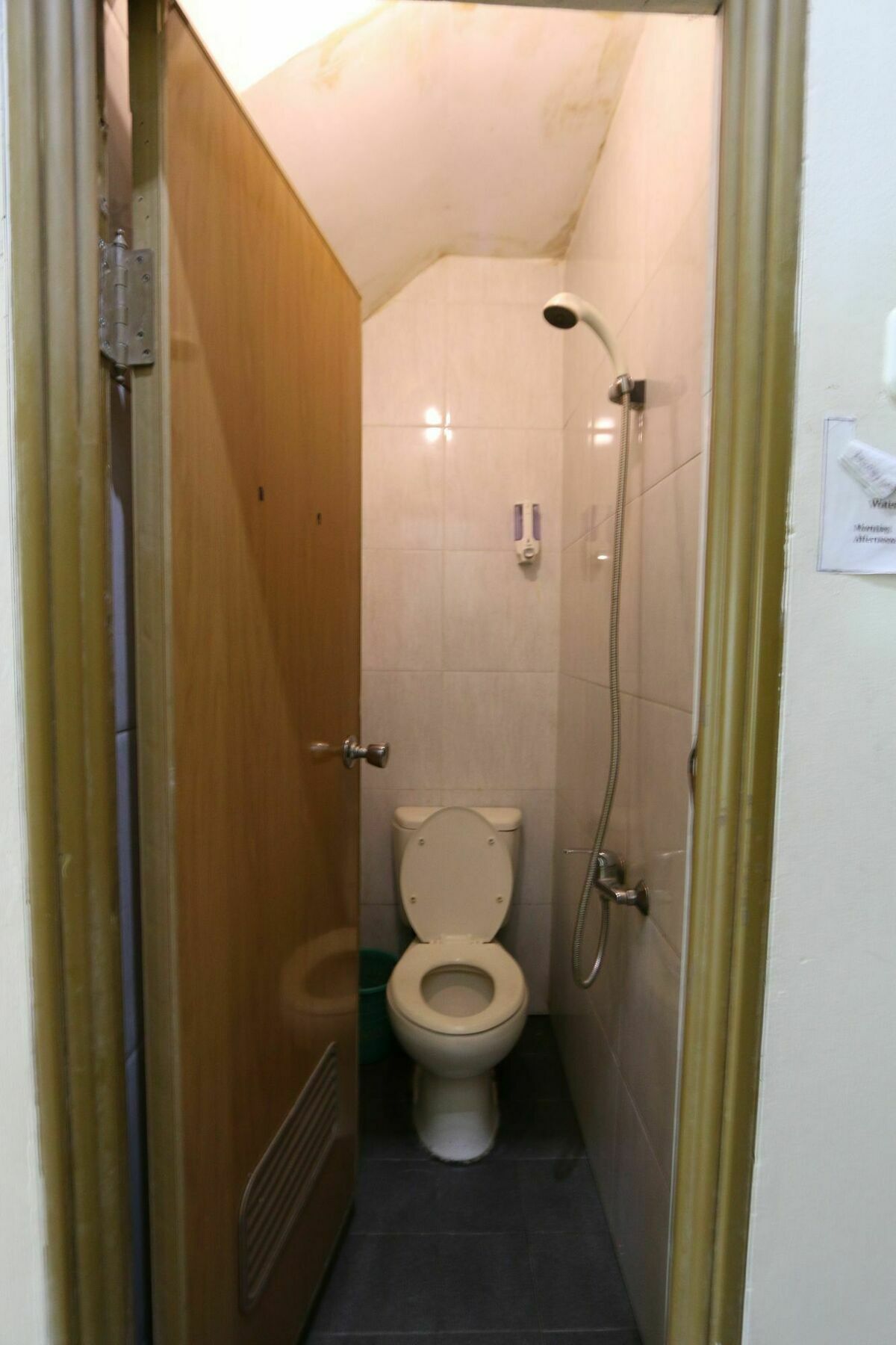 Unique Guesthouse Bandung Exteriör bild